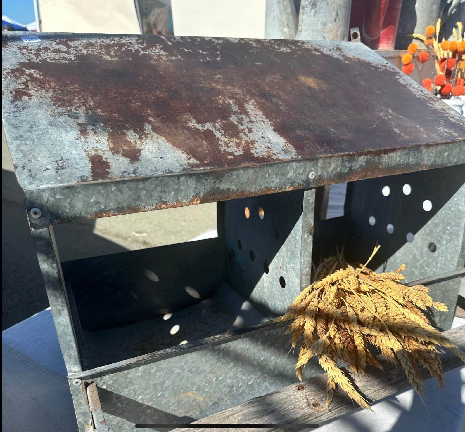 Chicken Nester - 2 Hole